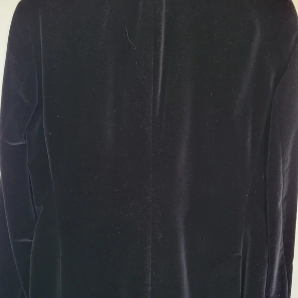 Boss tuxedo style dressy coat.  Very soft to the touch.  Size M. Very elegant. - Picture 5 of 5
